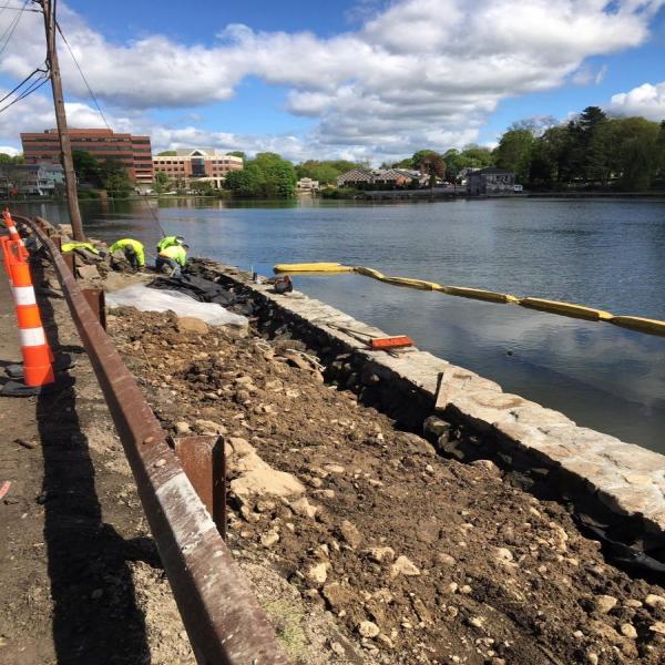 holly_pond_seawall_repair-600x600